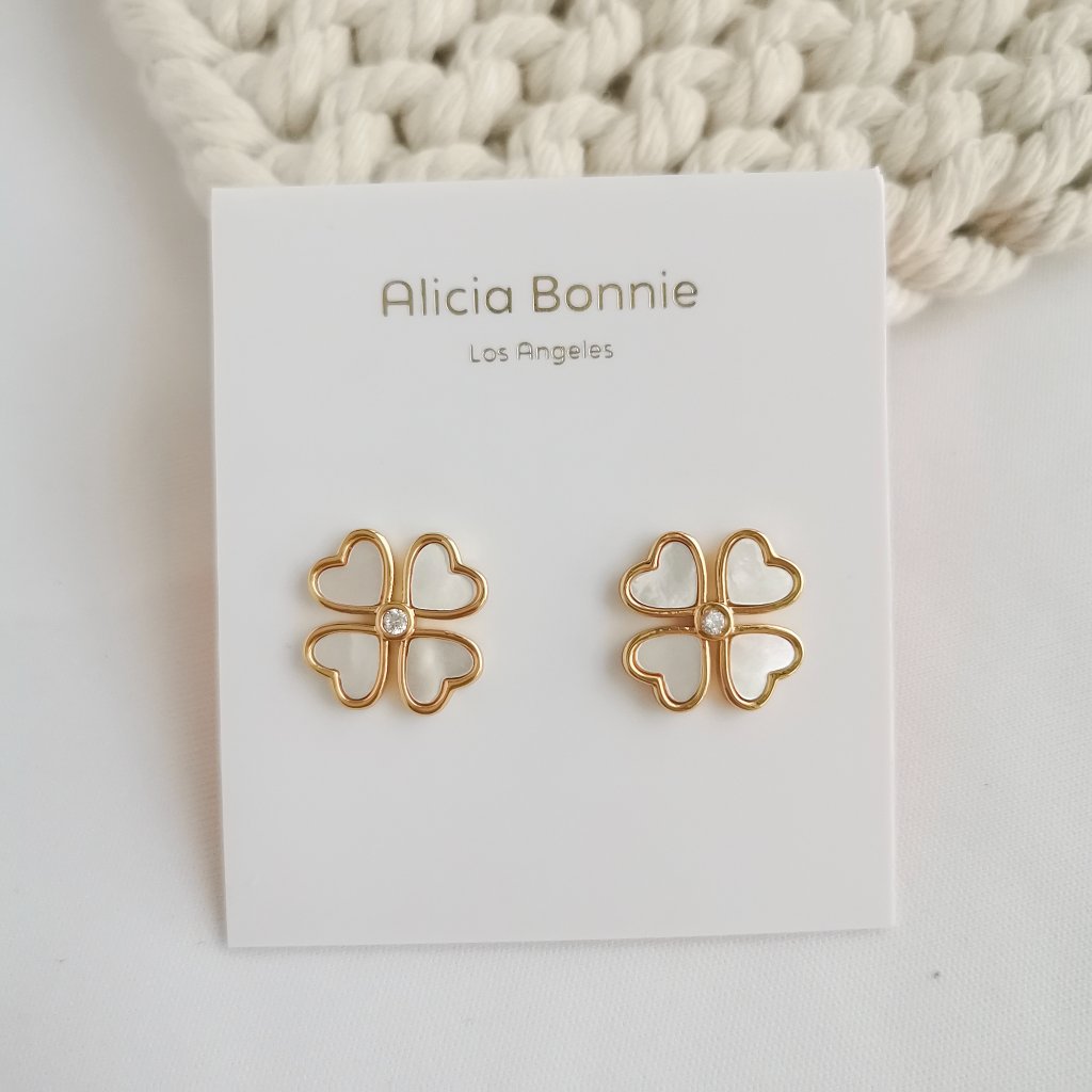 Nwt Alicia Bonnie Gold And White HeartClover Earrings 26$